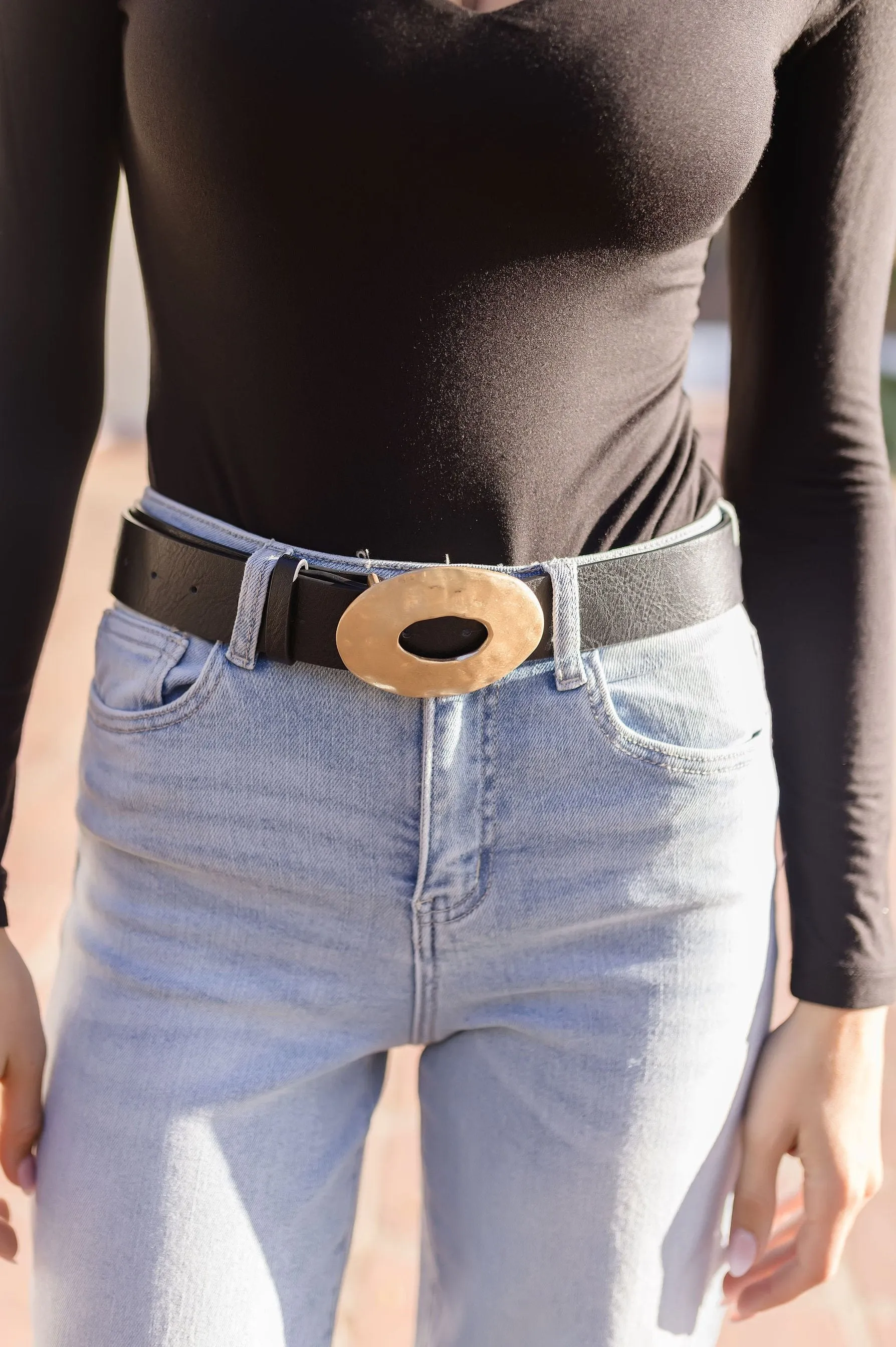 Katie Hammered Oval Buckle Belt Black