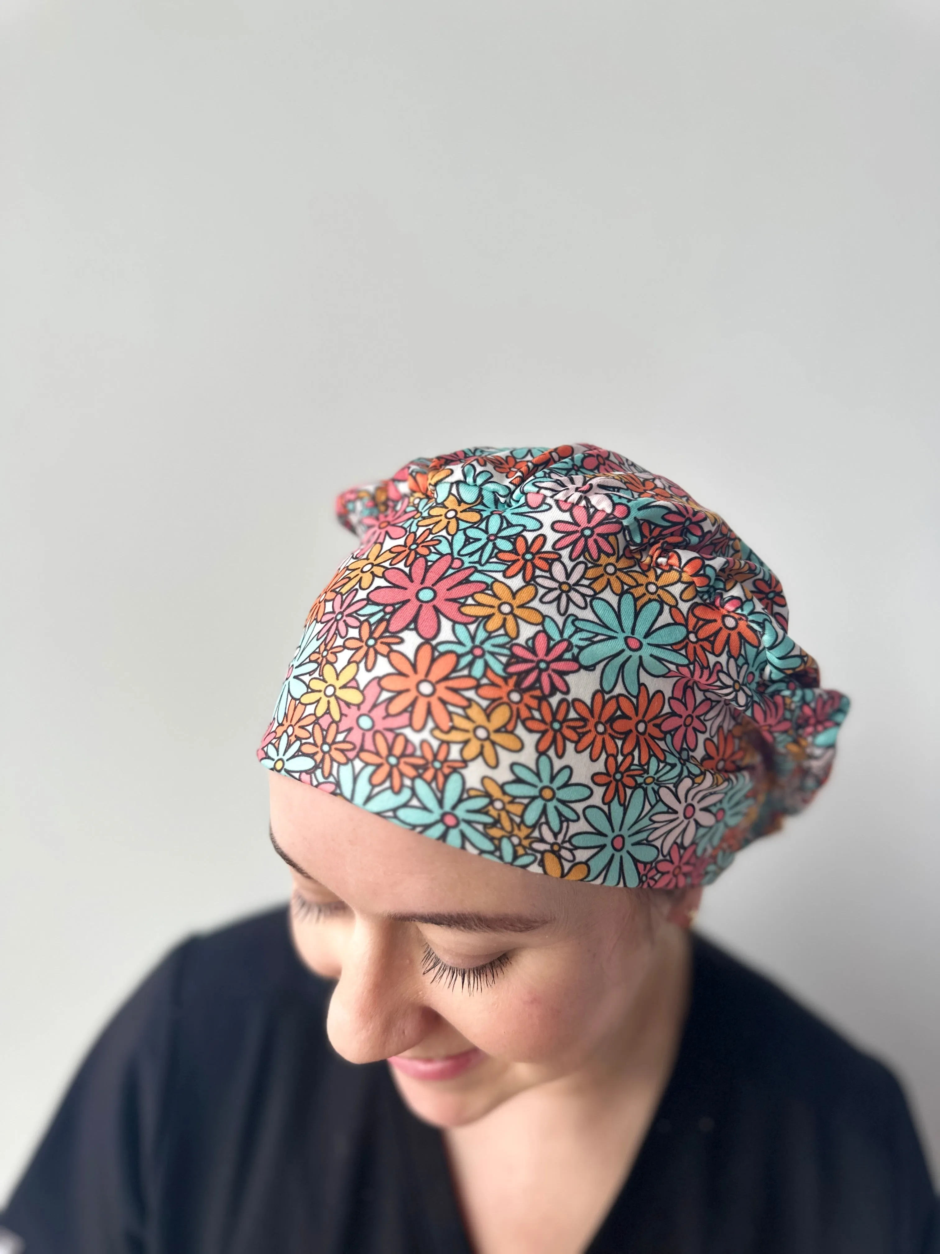 Scrub Hat - Summer Daisies