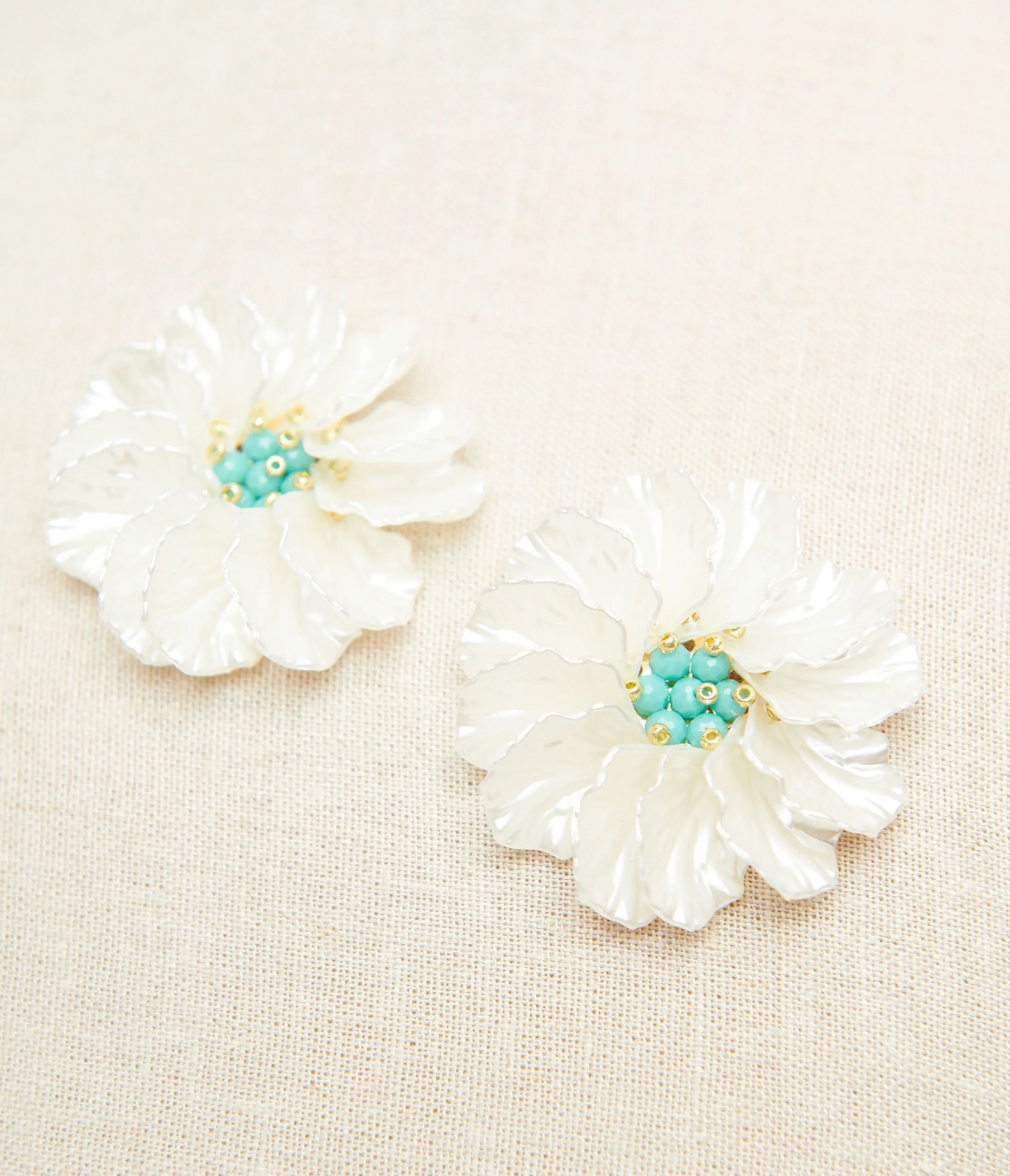 Turquoise Daisy Earrings