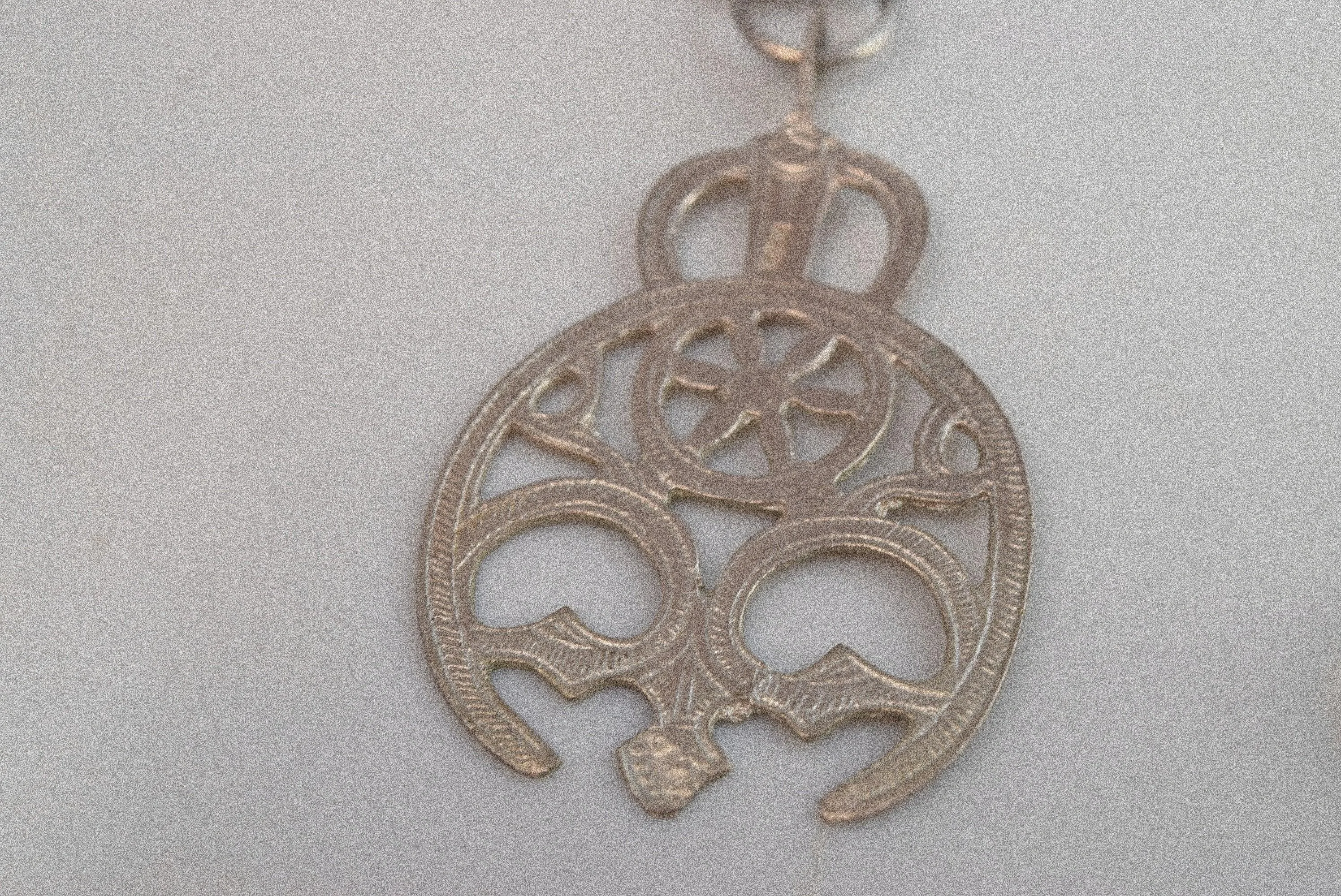 Vintage Berber Necklace, Tunisian Rihana Silver Chain and Hilal or Hauafer Pendant